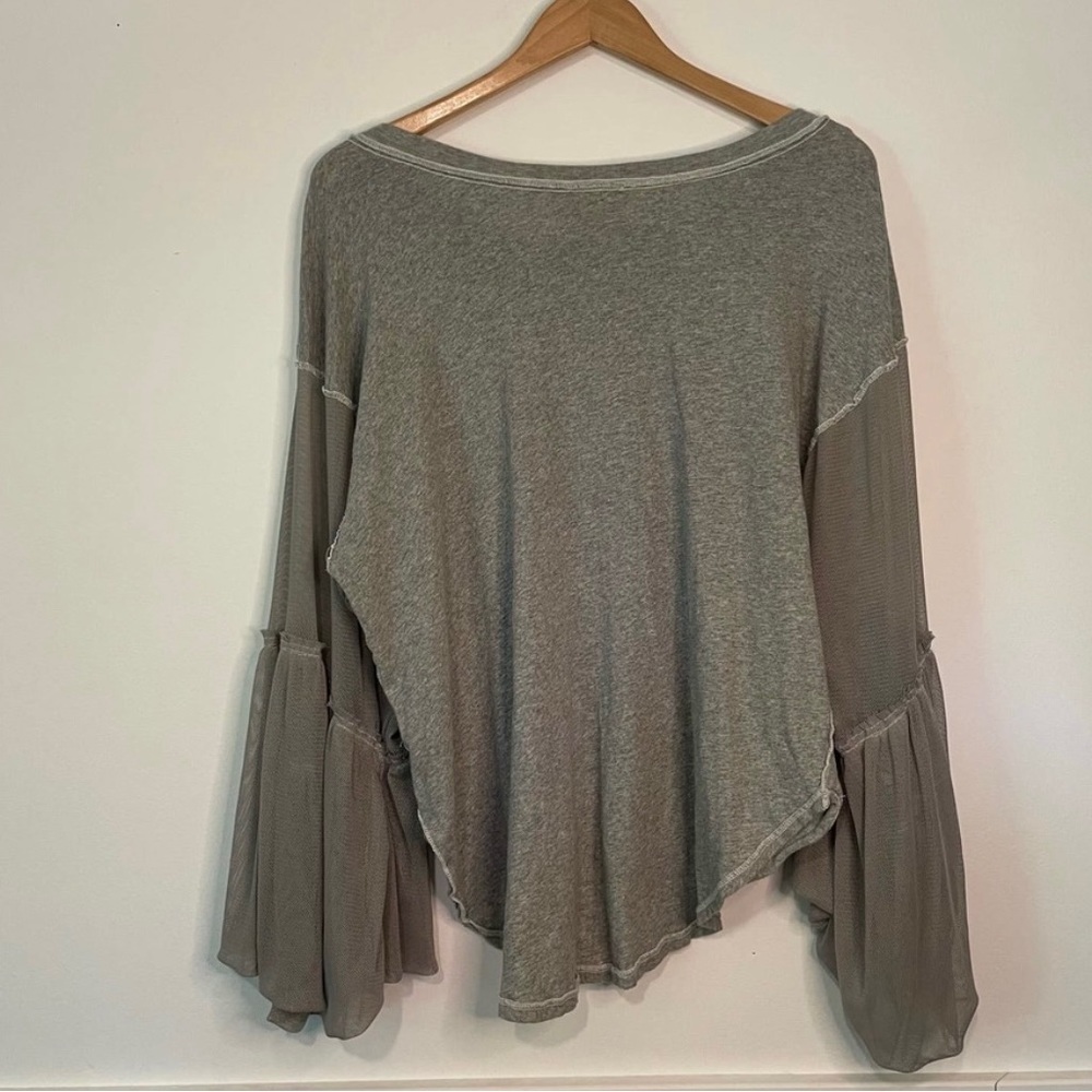 Free People Light Gray Mesh Sleeve Short Sleeve Top - Picture 4 of 8